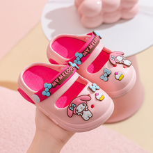 Cargar imagen en el visor de la galería, Sandalias Sanrio tipo Crocs - 117540
