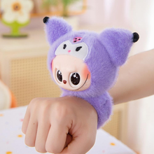 Cargar imagen en el visor de la galería, Pulsera LaBubu Rostro Disfrazada Kuromi - 116931
