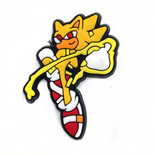 Cargar imagen en el visor de la galería, Pin Crocs Sonic - 116404
