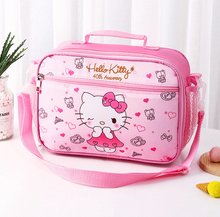 Cargar imagen en el visor de la galería, Lonchera Sanrio Termica con correa - 116685
