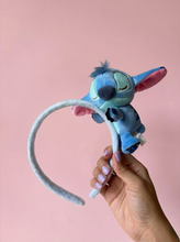 Cargar imagen en el visor de la galería, Cintillo Stitch Muñeco - 117051
