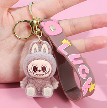Cargar imagen en el visor de la galería, Llavero LaBubu - 116940
