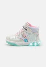 Cargar imagen en el visor de la galería, Zapato Botas con Luces Frozen - 116763
