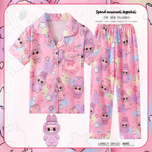 Cargar imagen en el visor de la galería, Pijama LaBubu Seda manga Larga - 117243
