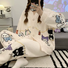 Cargar imagen en el visor de la galería, Pijama Termica Sanrio - 116363
