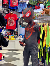 Cargar imagen en el visor de la galería, Disfraz Miles Morales Nuevo - 115651
