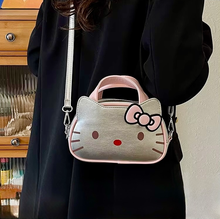 Cargar imagen en el visor de la galería, Cartera Kitty Rostro Plateada 20cm - 117063
