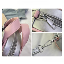 Cargar imagen en el visor de la galería, Cartera Kitty Rostro Plateada 20cm - 117063
