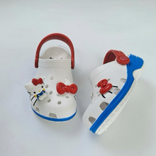 Cargar imagen en el visor de la galería, Crocs Kitty - 116901
