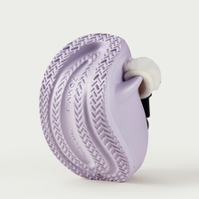 Cargar imagen en el visor de la galería, Pantuflas tipo Crocs Kuromi con Tela - 116904
