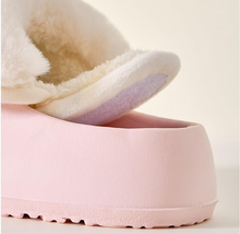 Cargar imagen en el visor de la galería, Pantuflas tipo Crocs Kuromi con Tela - 116904
