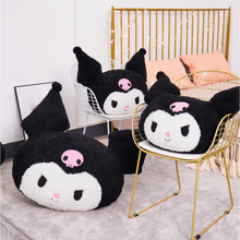 Cargar imagen en el visor de la galería, Cojin Peluche Kuromi grande 118cmx105cm - 115399
