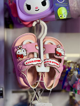 Cargar imagen en el visor de la galería, Sandalias Sanrio  -117296
