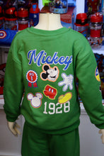 Cargar imagen en el visor de la galería, Conjunto Mickey Sueter y Jogger - 117326
