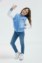 Cargar imagen en el visor de la galería, Chaqueta Stitch Universitaria - 11
