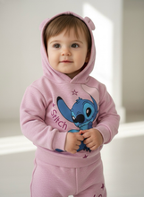 Cargar imagen en el visor de la galería, Conjunto Stitch Rosado Sueter con capucha y Jogger - 116948
