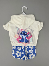 Cargar imagen en el visor de la galería, Conjunto Stitch Short con Franela tipo Sueter bebe - 116863
