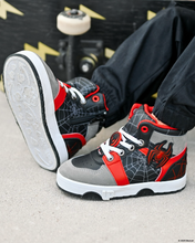 Cargar imagen en el visor de la galería, Zapato Botas Spiderman - 116962
