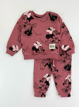 Cargar imagen en el visor de la galería, Conjunto Minnie Sueter y Jogger - 117498
