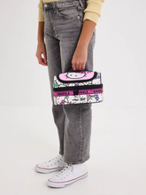Cargar imagen en el visor de la galería, Lonchera Hello Kitty doble cierre Smiggle  - 117408
