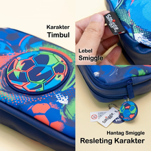 Cargar imagen en el visor de la galería, Cartuchera Football Smiggle - 77031
