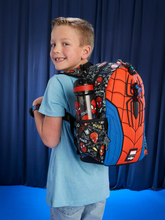 Cargar imagen en el visor de la galería, Morral Spiderman Smiggle con Capucha  -116604
