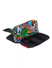 Cargar imagen en el visor de la galería, Cartuchera Marvel Smiggle doble cierre con correa - 117384
