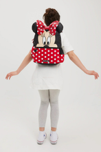 Cargar imagen en el visor de la galería, Morral Minnie Smiggle con capucha 36cm Negro - 77050
