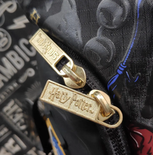 Cargar imagen en el visor de la galería, Lonchera Harry Potter Smiggle con correa  - 116632
