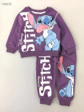 Cargar imagen en el visor de la galería, Conjunto Stitch Sueter y Jogger - 115421
