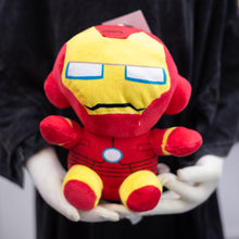 Cargar imagen en el visor de la galería, Peluche Iron man pequeño 20cm- 115226
