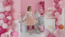 Cargar y reproducir el video en el visor de la galería, Vestido Vikita Rosado Unicornio Dorado - 116848
